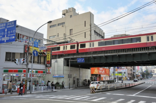 その他　黄金町駅（その他）まで981m