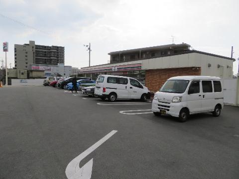 その他　セブンイレブン吹田朝日が丘店（その他）まで828m