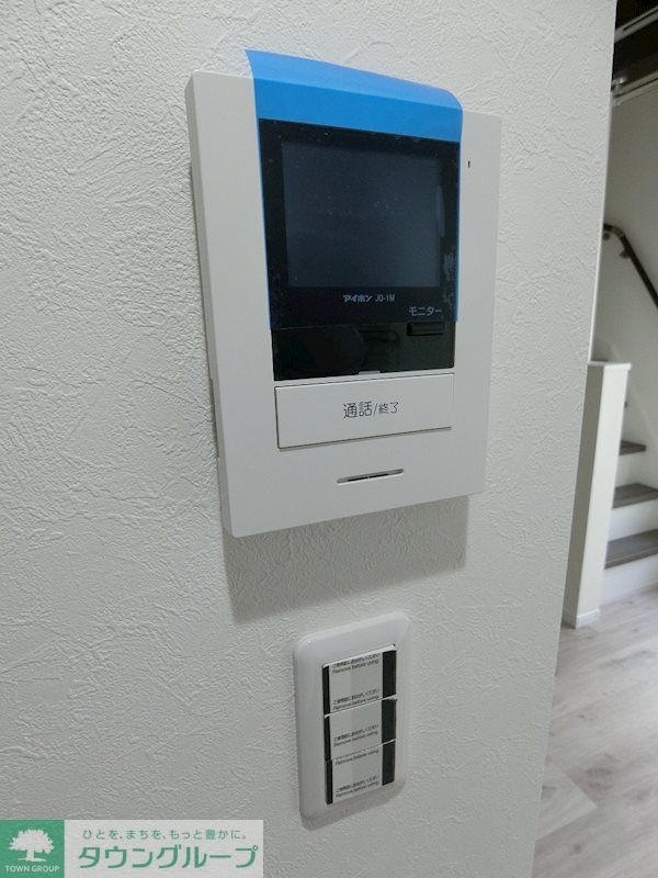 その他　階段で上がれるロフトは、大型収納や寝室として活躍しそうです！