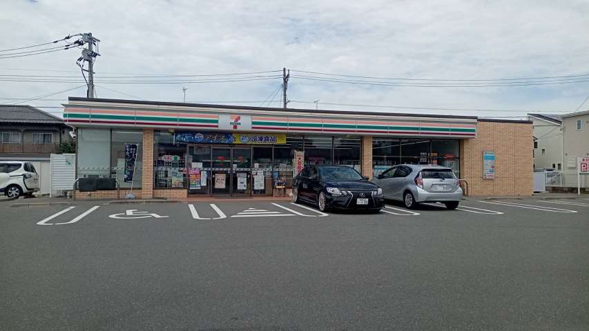 コンビニ　セブン－イレブン那珂川五郎丸店（コンビニ）まで487m