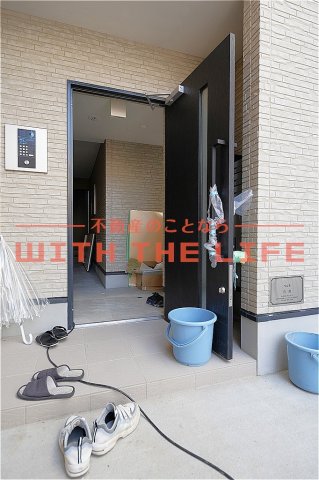 エントランス　建物の内部です