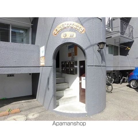 エントランス　エントランス