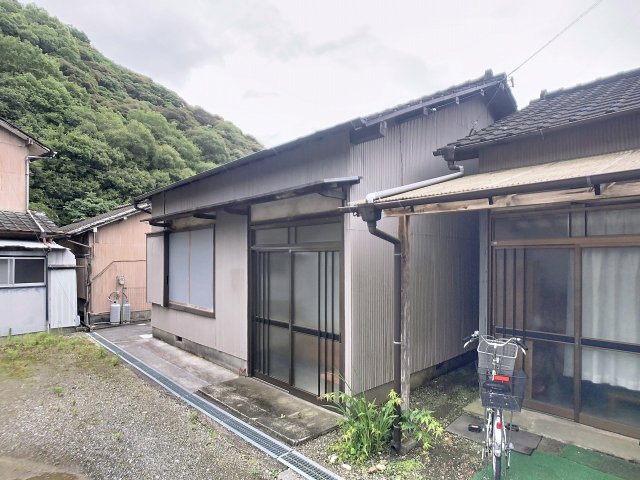 建物外観　2026年5月撮影※現況が相違する場合は現況を優先致します。