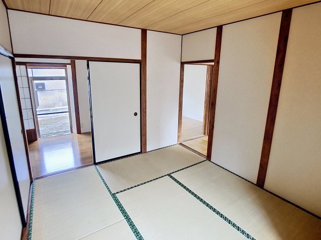 居室・リビング　2026年5月撮影※現況が相違する場合は現況を優先致します。