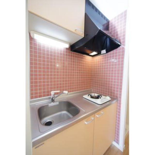 キッチン　※写真は同タイプ住戸です。