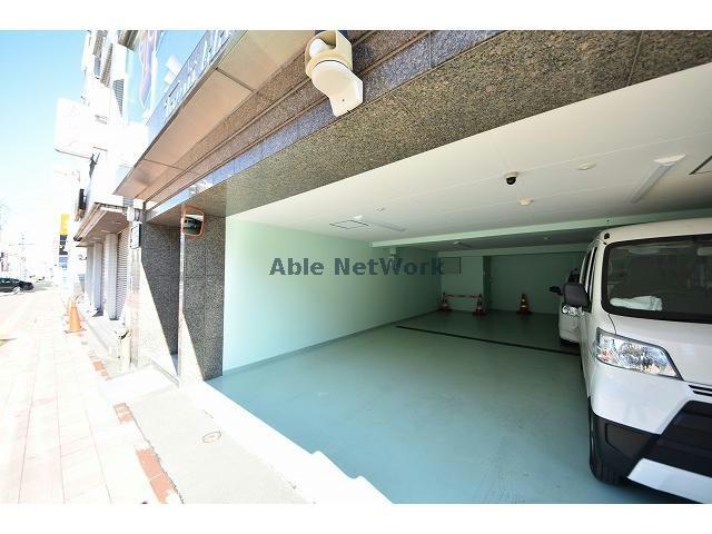 駐車場　駐車場