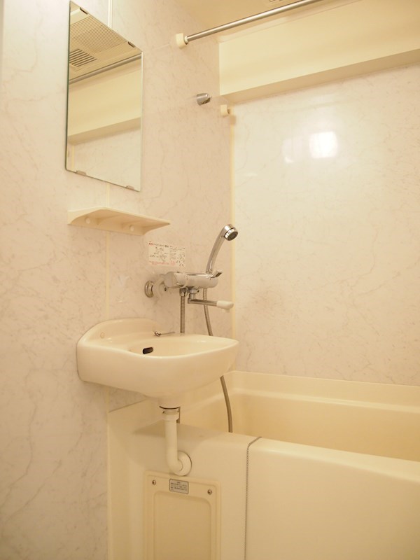 バス・シャワールーム　（別タイプ参考写真）ルーブル小石川弐番館　文京区小石川5