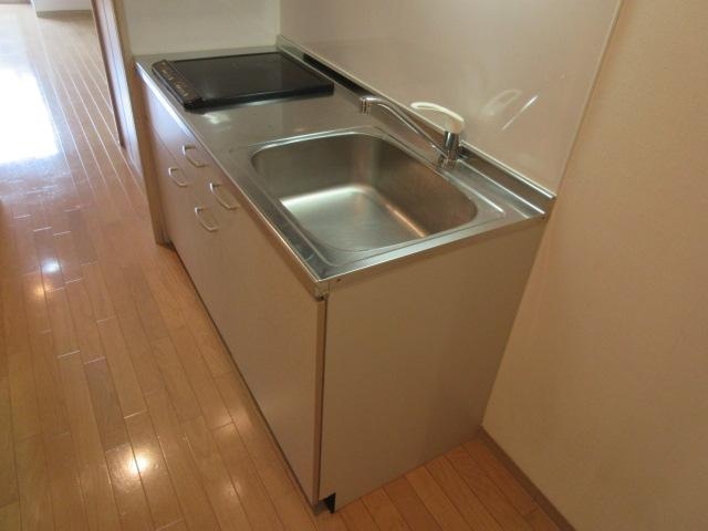 キッチン　使いやすそうなキッチンですね。