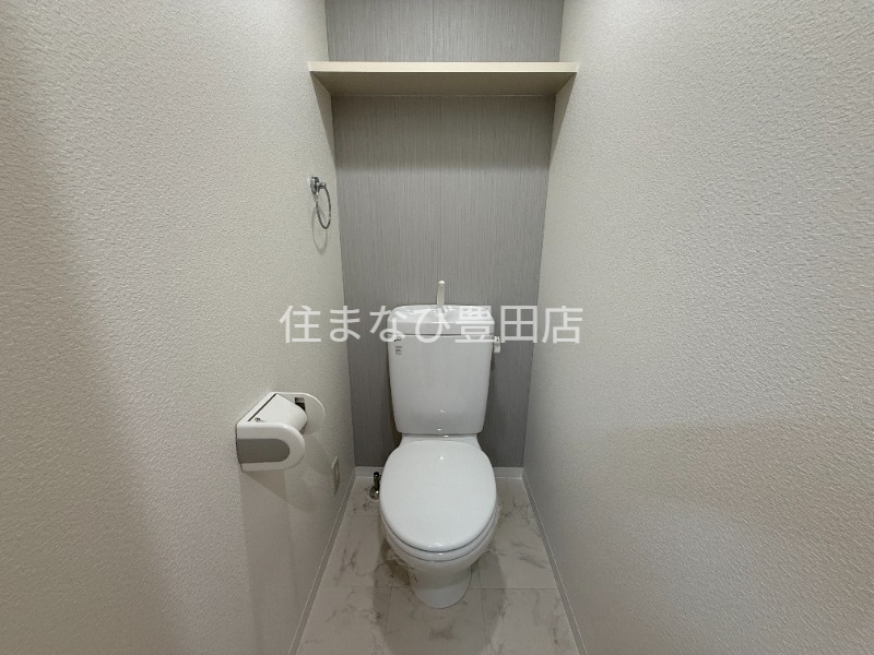 トイレ　同型タイプ
