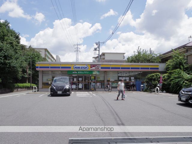 コンビニ　ミニストップ（コンビニ）まで319m