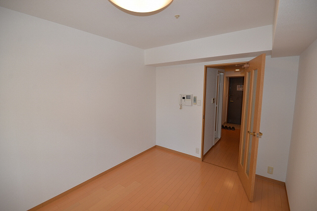 居室・リビング　写真は同マンションの別のお部屋のものです