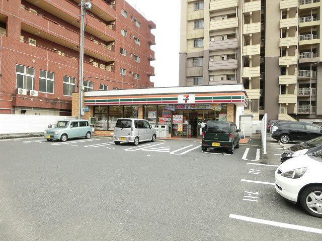 コンビニ　セブン‐イレブン／八幡光明２丁目店（コンビニ）まで170m