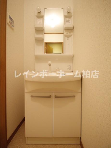 洗面設備　洗面所です