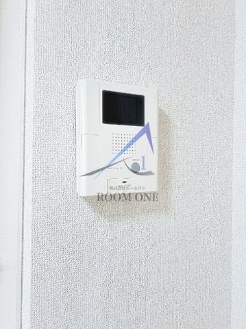 セキュリティ　モニター付きインターホンです。