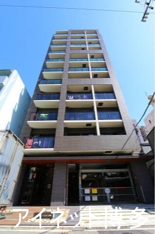 建物外観　築浅のデザイナーズ物件です