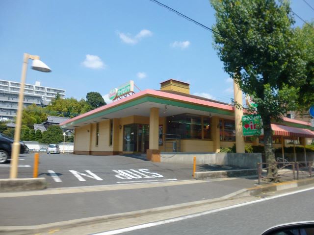 飲食店　サイゼリヤ（飲食店）まで190m