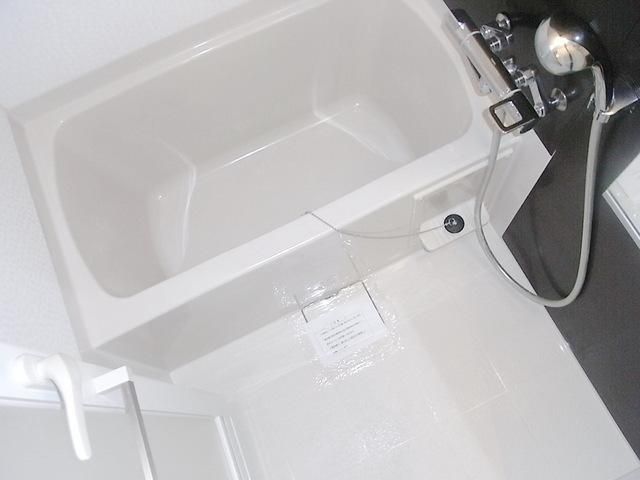 バス・シャワールーム　☆浴室乾燥機付き☆