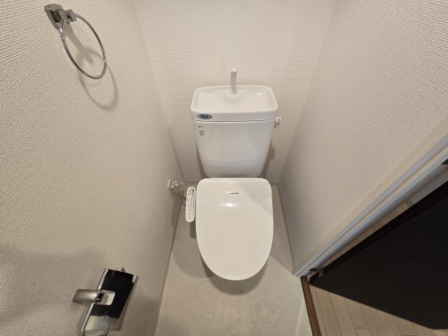 トイレ　インプルーブ葵