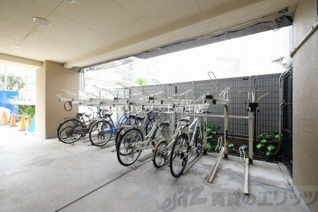 駐車場　駐輪場