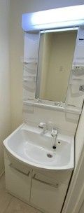 洗面設備　※同施工イメージ画像