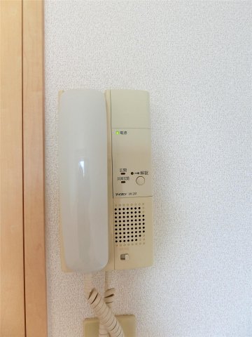 セキュリティ　お部屋から対応できるインターホン付き♪（同仕様画像）