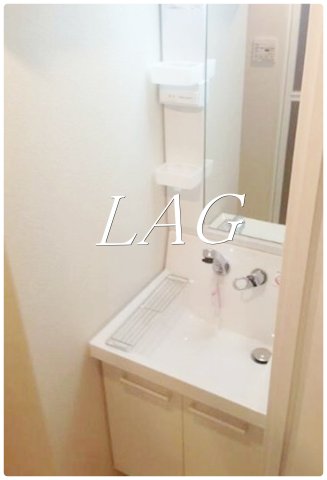 洗面設備　洗面台です。