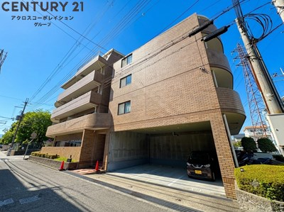 建物外観　敷地内に駐輪場あります！