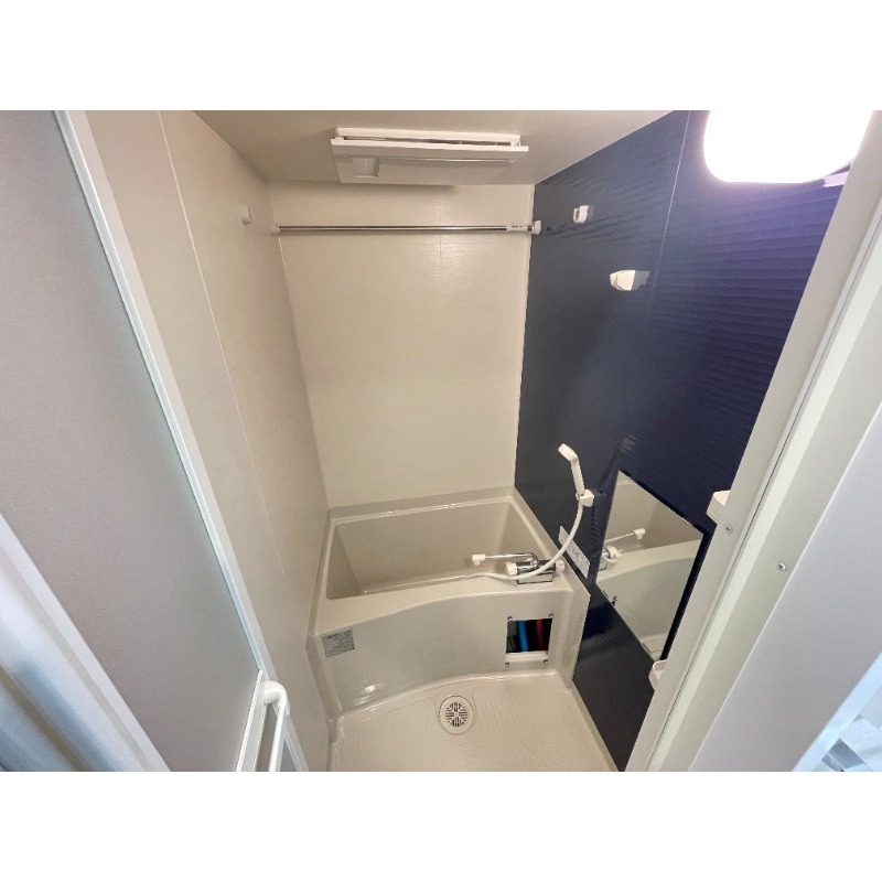バス・シャワールーム　別部屋参考写真