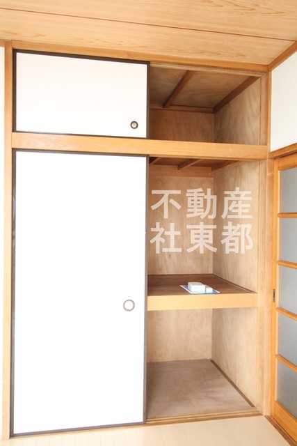 収納　奥行のある収納付です！増えがちな荷物をもスッキリ収納できます