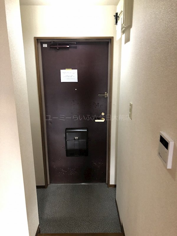 玄関　別部屋参考になります。