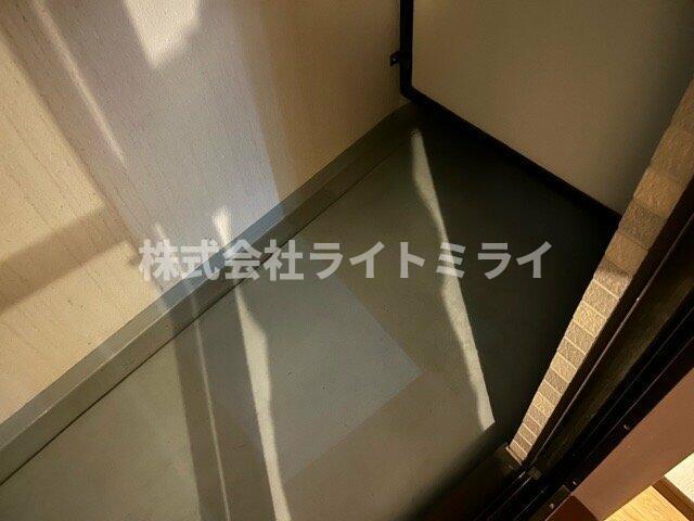 バルコニー　?