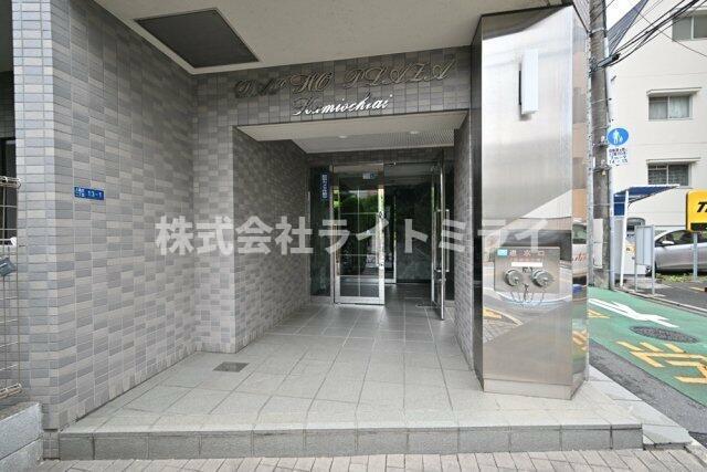 エントランス　?