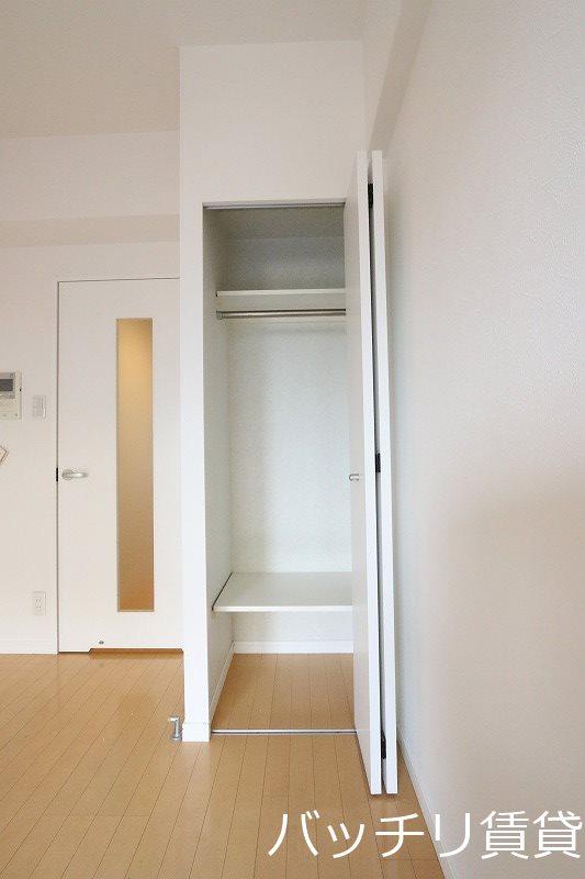 収納　別号室タイプの為、現状を優先致します。