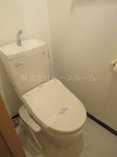 トイレ　※別号室参考写真