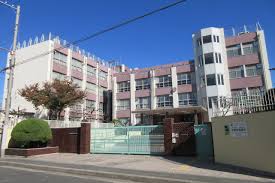 中学校　大阪市立墨江丘中学校（中学校）まで961m