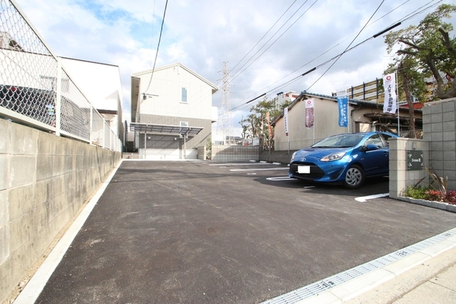 駐車場　駐車場