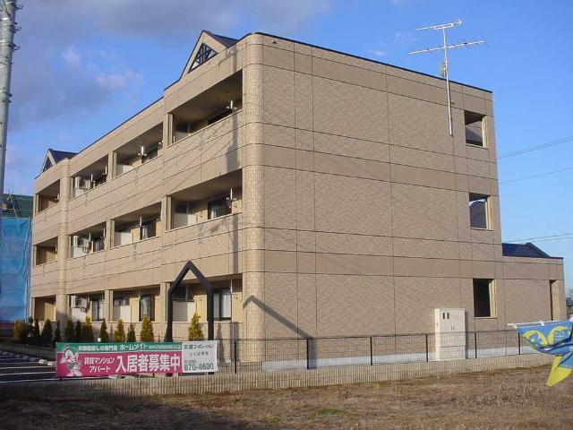 建物外観　外観写真（昼）
