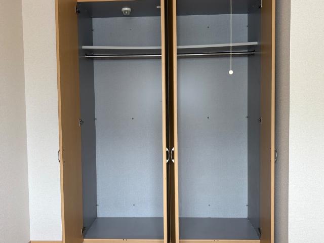 収納　クローゼット