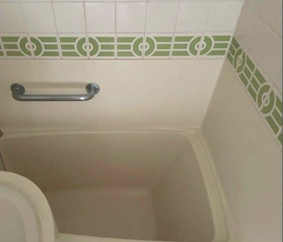 バス・シャワールーム　別部屋参考写真　3点ユニット(バス・トイレ同室)
