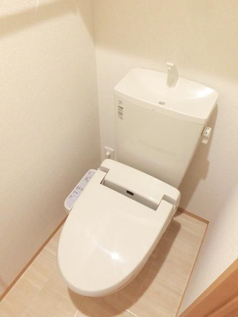トイレ　ウォシュレット付トイレ