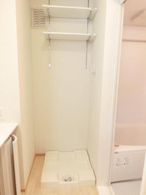 その他　室内洗濯機置き場