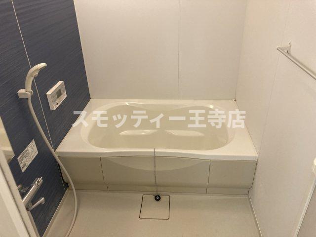 バス・シャワールーム　きれいなお風呂です