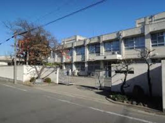中学校　堺市立登美丘中学校（中学校）まで1409m