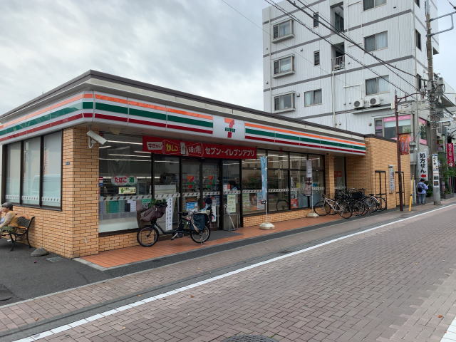 コンビニ　セブンイレブン大和東1丁目店（コンビニ）まで350m