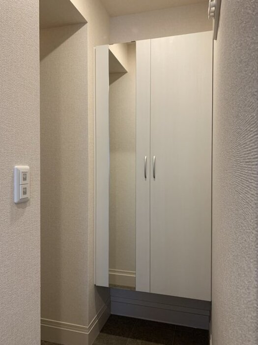 玄関　他部屋参考写真
