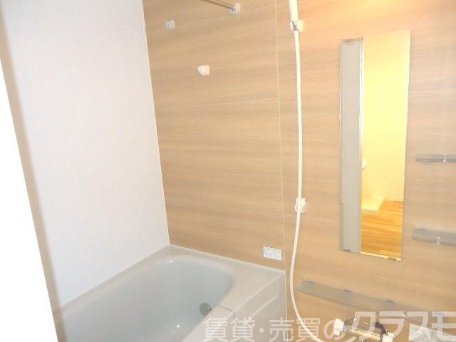 バス・シャワールーム　追い焚き有り♪