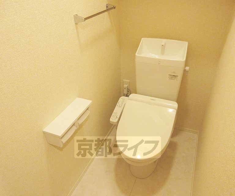 トイレ　ウォシュレット付き！