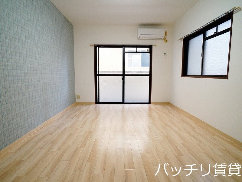 居室・リビング　＊画像は別部屋の為イメージ、現状を優先いたします