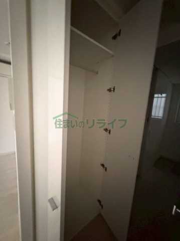 収納　リライフ下北沢店