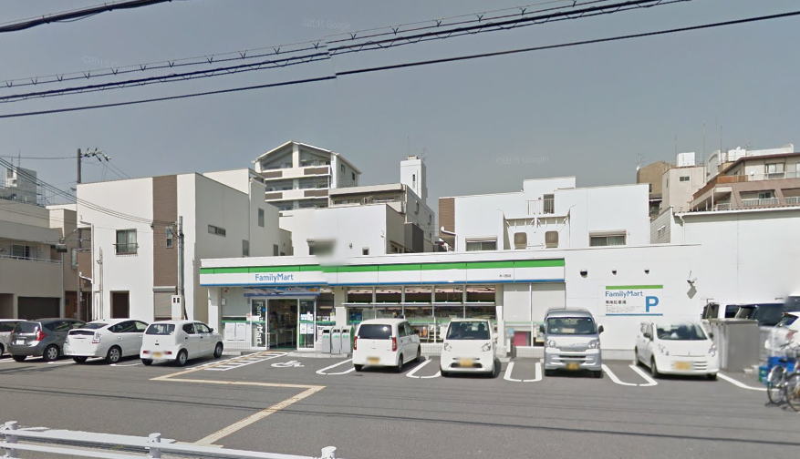 コンビニ　ファミリーマート木川西店（コンビニ）まで407m